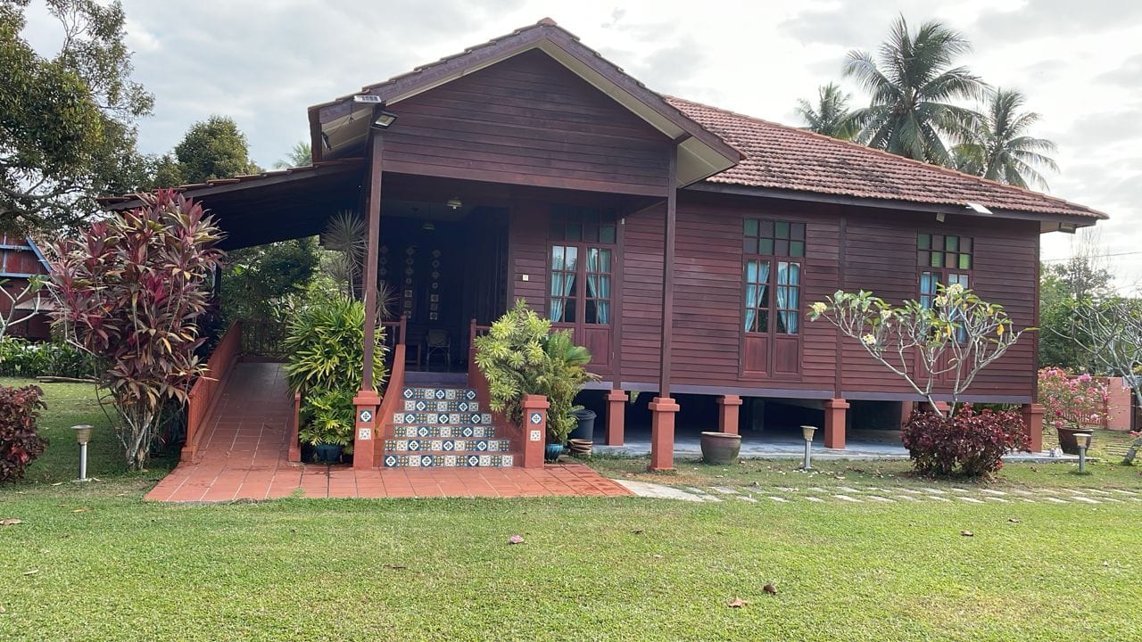 Family Gathering Alor Gajah, Homestay Muat 28 Pax Rimba Alor Orchard Villas